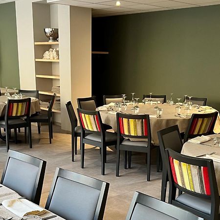 Logis Hotel Restaurant Azalees Tournon-sur-Rhone Exterior photo