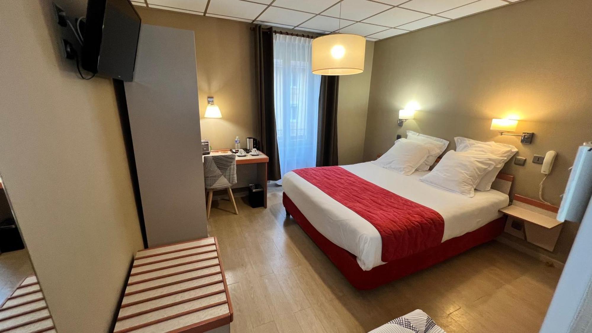 Logis Hotel Restaurant Azalees Tournon-sur-Rhone Exterior photo